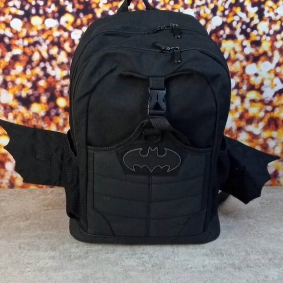 🍒 Batman Holiday Bundle - Picture 2 of 10